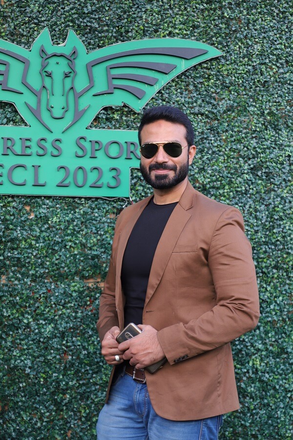 Shiraz khan (1)